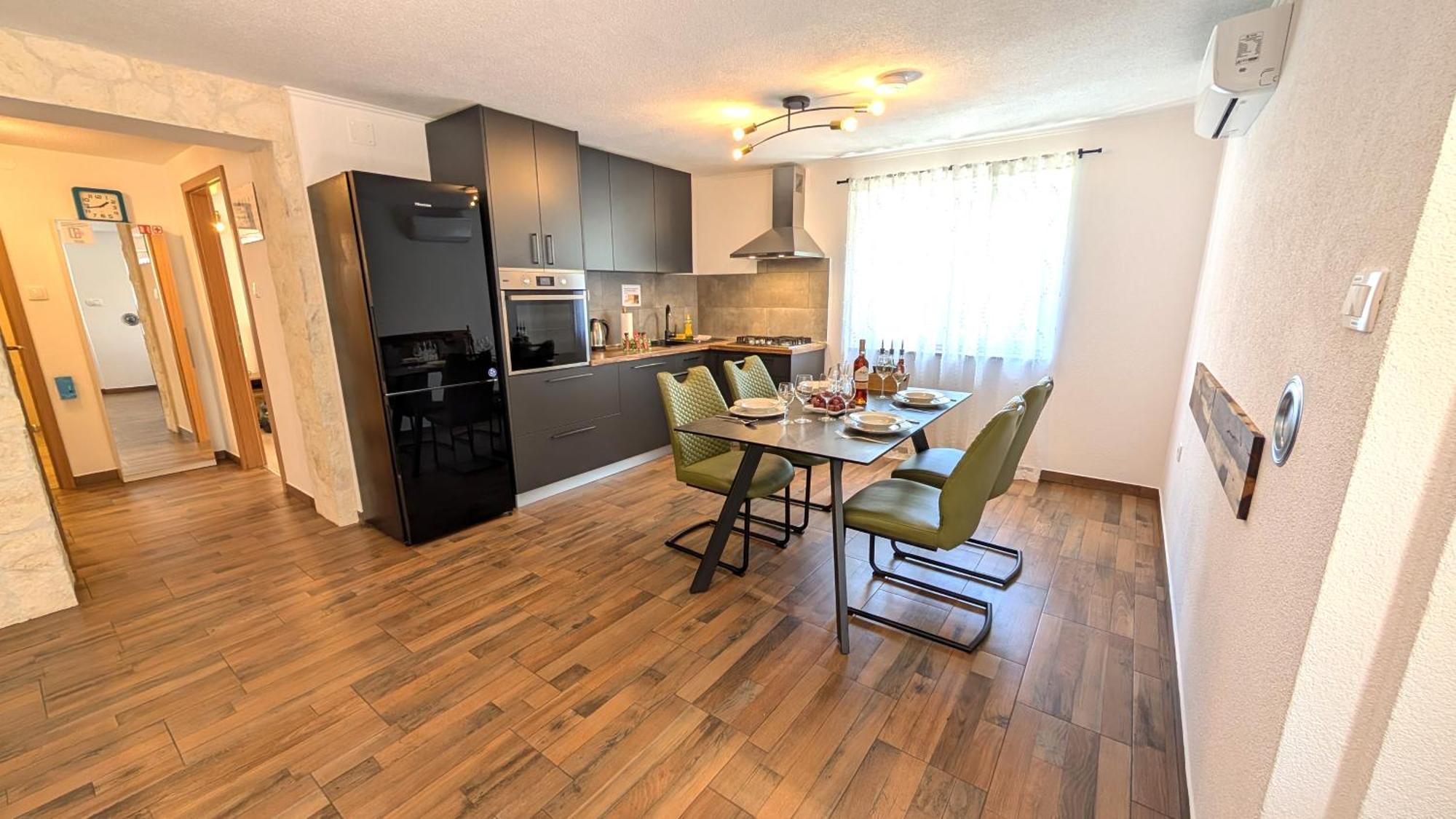 Modern 3Br Apartments In Zadar With Balcony Or Terrace, Free Parking & Ac Ngoại thất bức ảnh